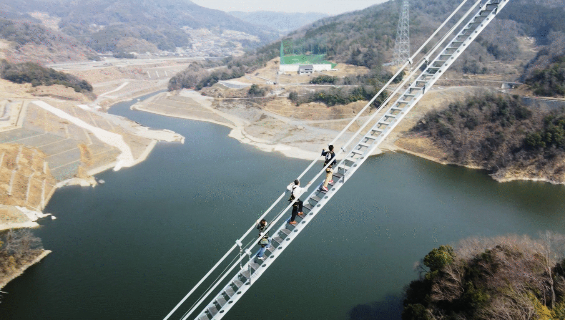 ブリッジクライム - グラビテート大阪（GRAVITATE OSAKA重力公園）公式